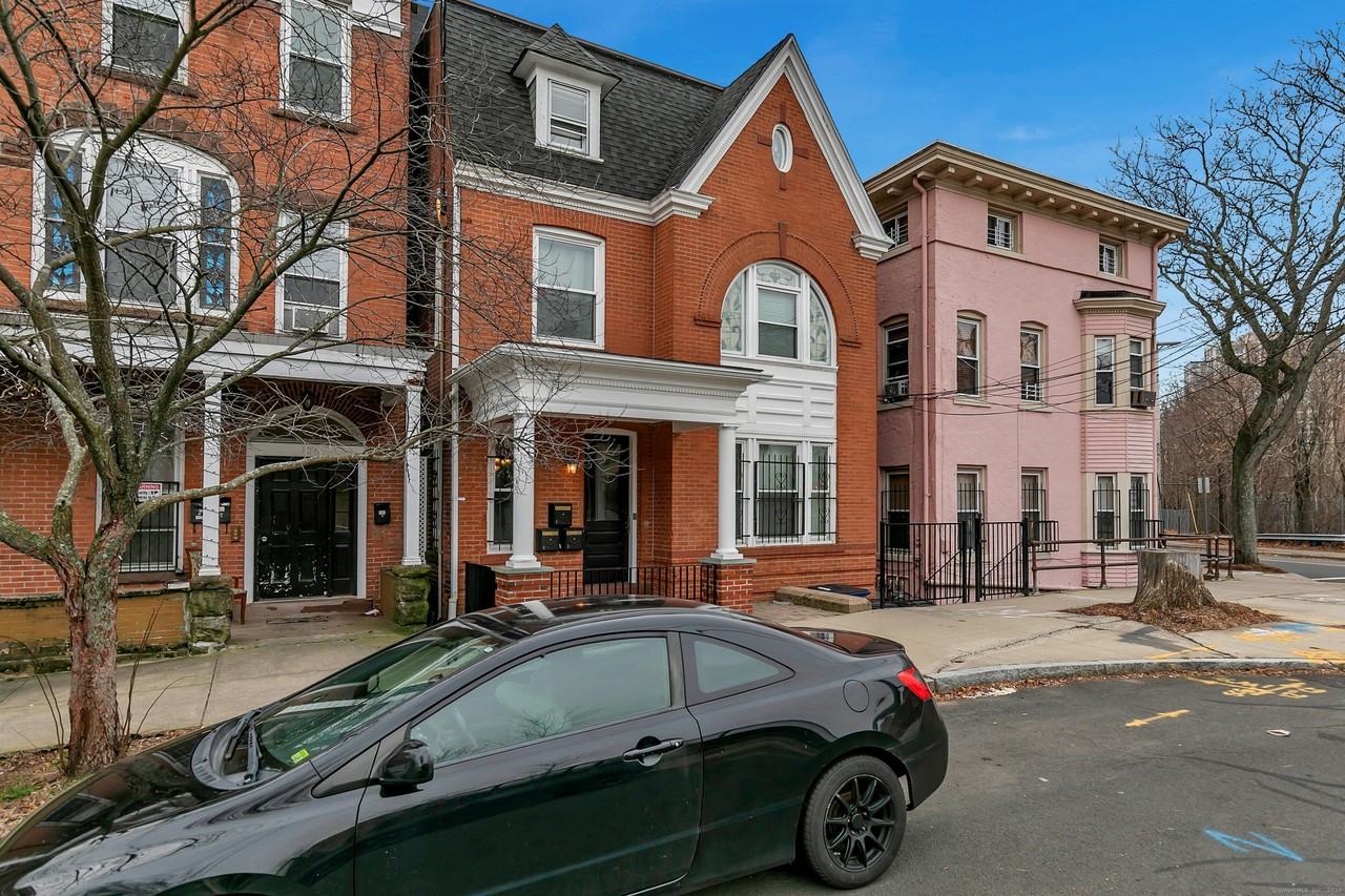 108 William St #1 - Photo 3 of 29