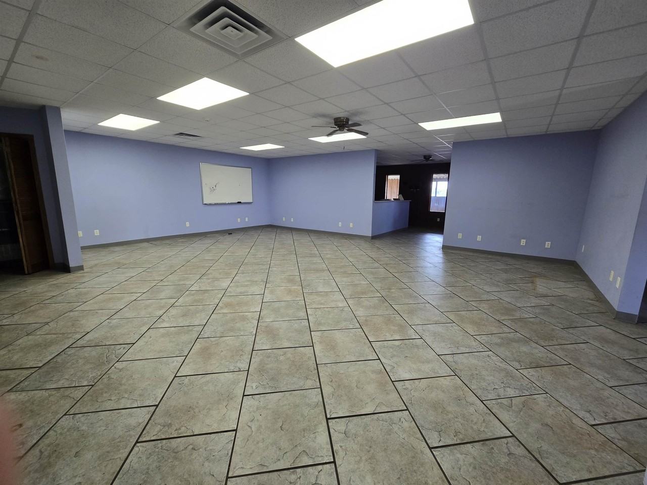 14836 W Ridge Ln - Photo 7 of 9