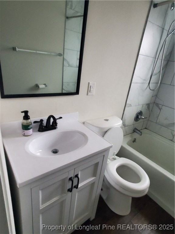 1300 Turnpike Rd Apt A - Photo 4 of 15