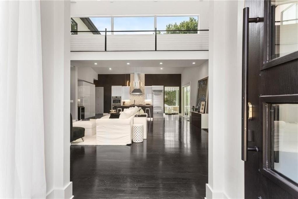 1756 North Akin Drive - Photo 5 of 50