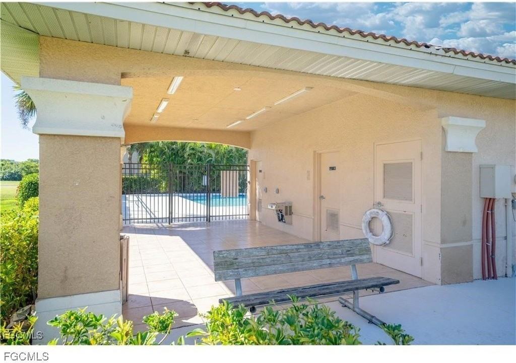 4110 Castilla Cir Apt 102 #102 - Photo 5 of 23