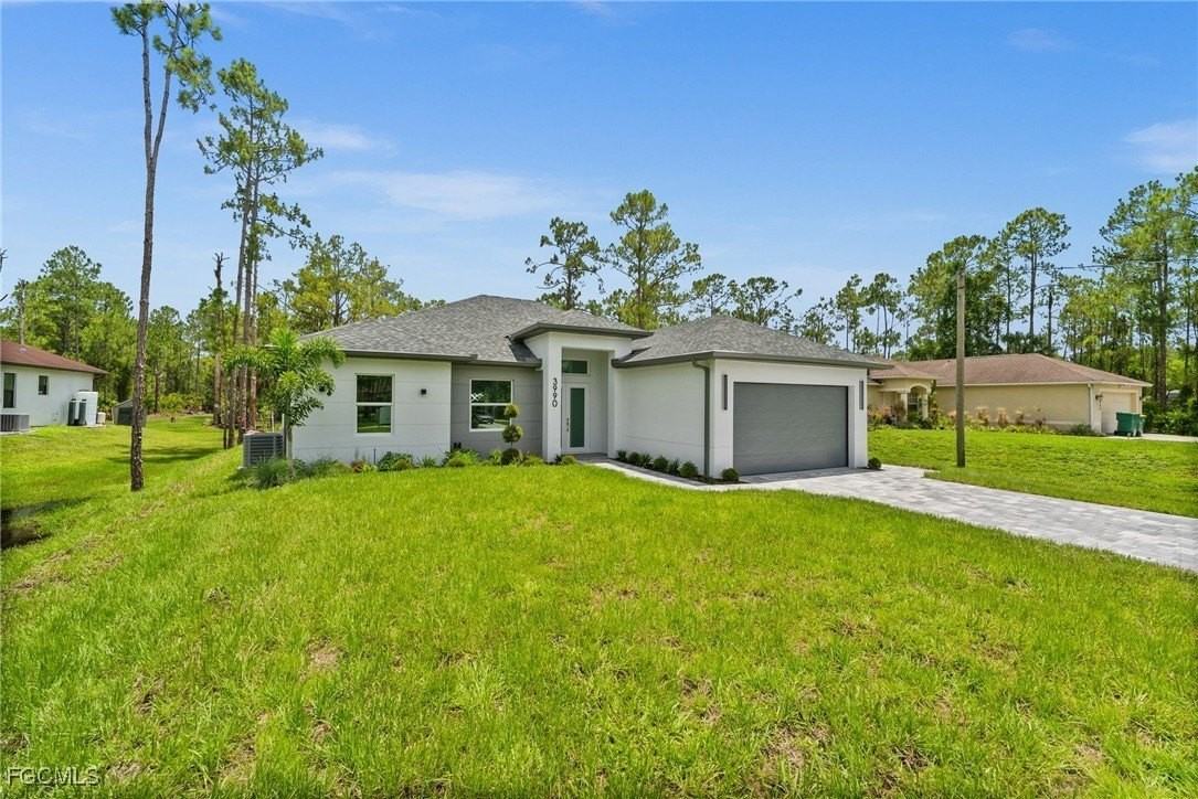 3990 27th Ave Ne - Photo 3 of 43