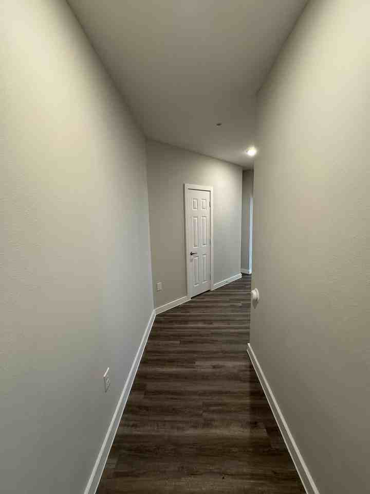 5000 Overboard Cv #12301 - Photo 6 of 8