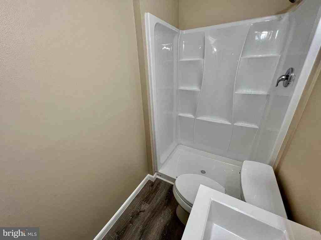 220 Delsea Drive #1R - Photo 5 of 30