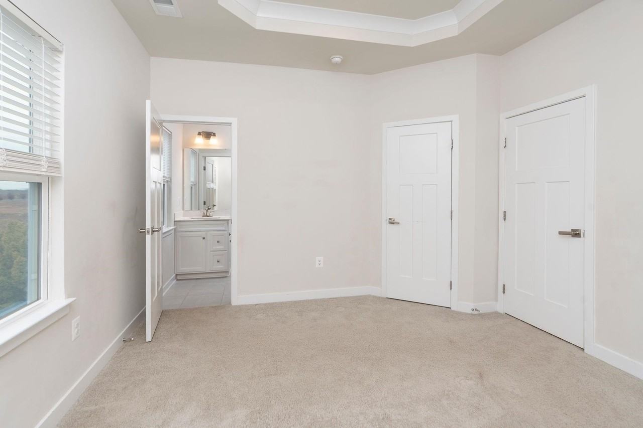 4022 Purple Flora Bnd - Photo 5 of 15