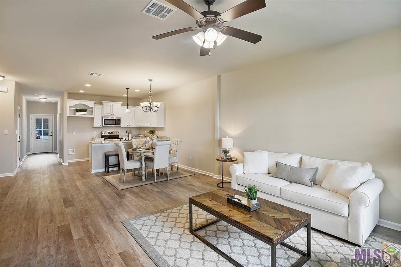 2948 S Roth Ave - Photo 4 of 12