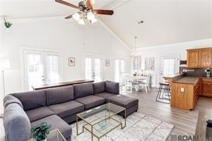 featured image of 38035 Post Office Rd #4B