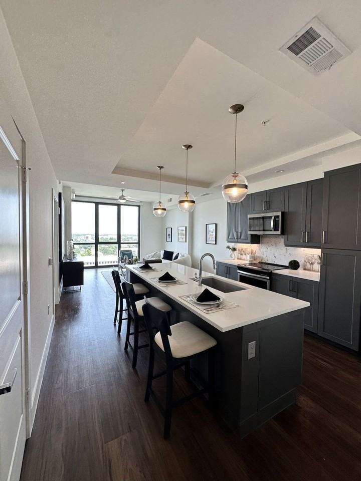 3611 Congress Ave #1514