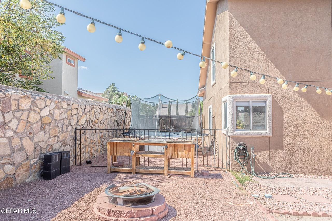 1328 Morgan Marie St - Photo 2 of 27