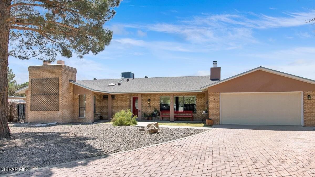 779 Clay Ct - Photo 2 of 38