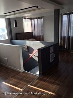 523-525 4th Ave - Photo 2 of 4