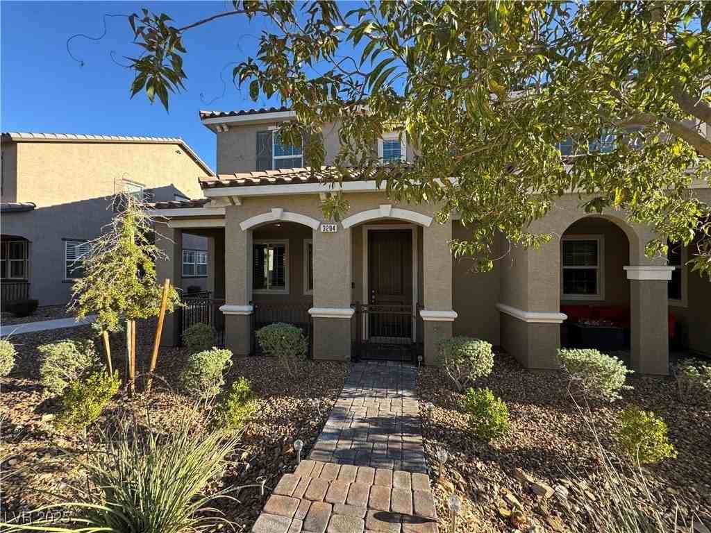 3204 Brynley Ave - Photo 2 of 17