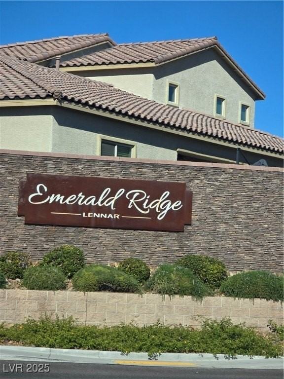 10486 Mount Mitchell Court - Photo 3 of 45