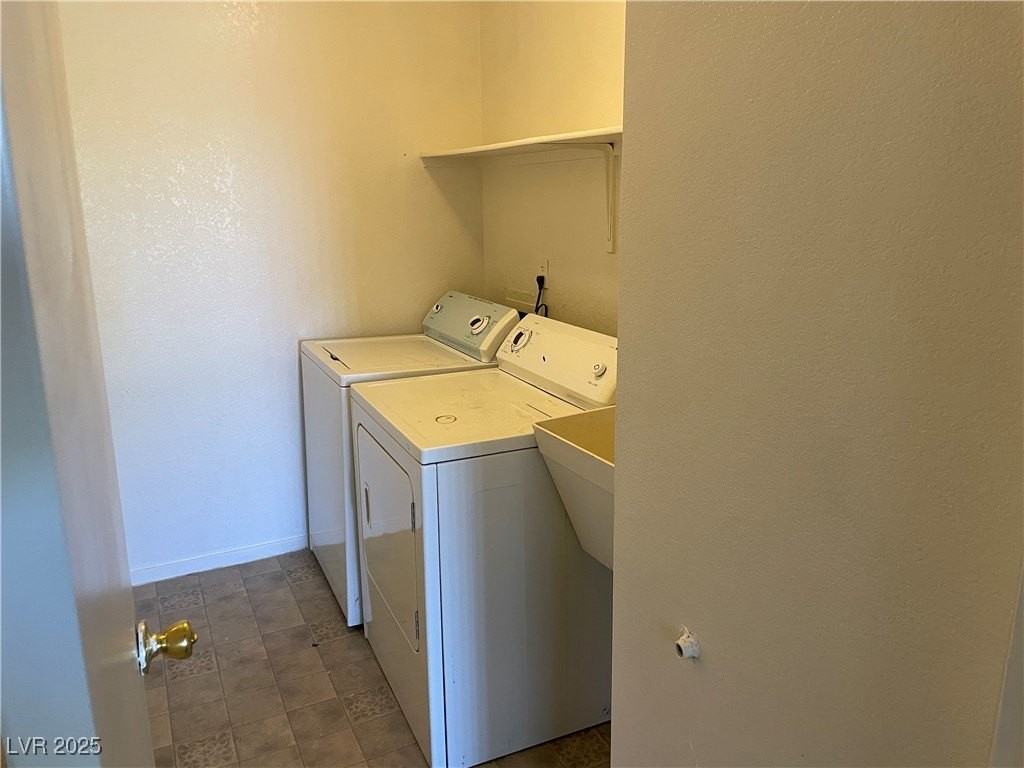 5141 Lindell Rd #204 - Photo 6 of 12