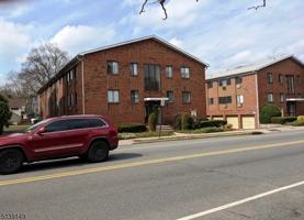 featured image of 206 Broad St #10A