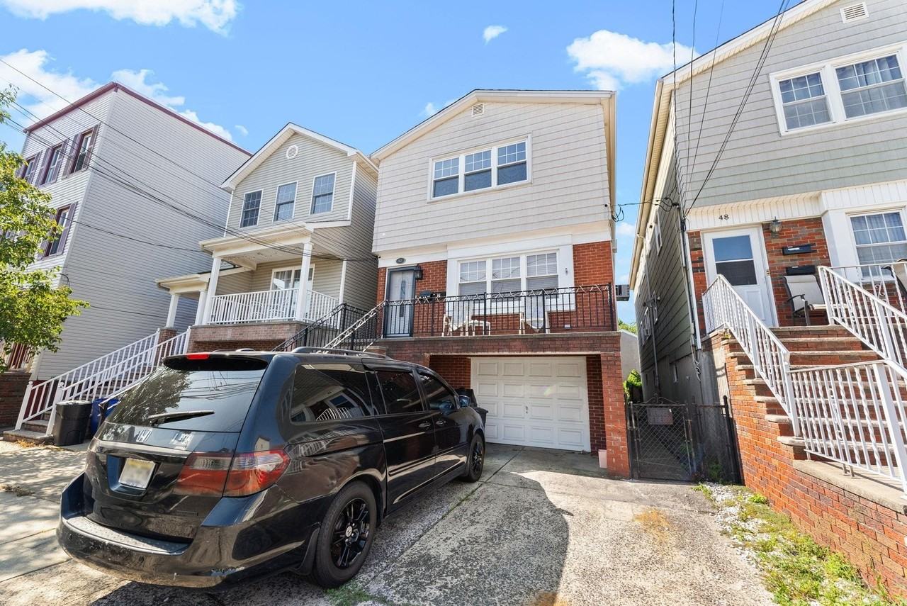 50 Cottage St #1 - Photo 3 of 18