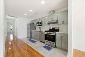 featured image of 624 Bramhall Ave #2