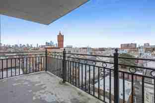 125 43rd St #405 - Photo 1 of 1