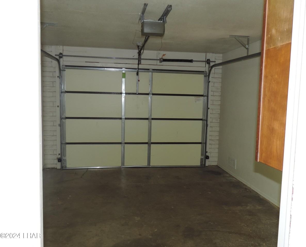 2429 Cielo Dr - Photo 7 of 32