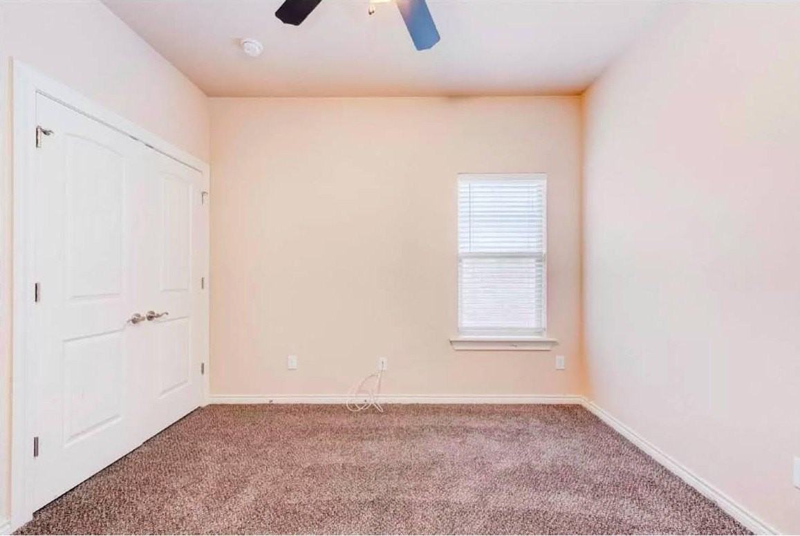 10103 Waco Ave - Photo 4 of 14