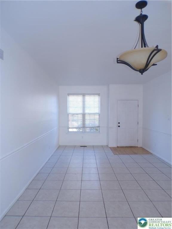 7721 Cross Creek Cir #147 - Photo 2 of 26