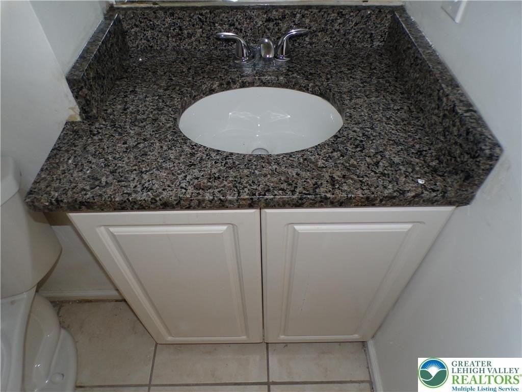 7721 Cross Creek Cir #147 - Photo 4 of 26