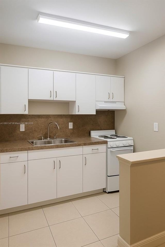 1433 Nw 4th Ave #1 - Photo 2 of 5