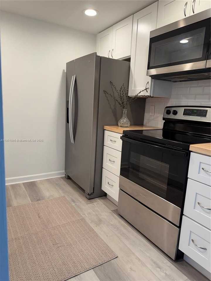 801 Sw 133rd Ter #310K