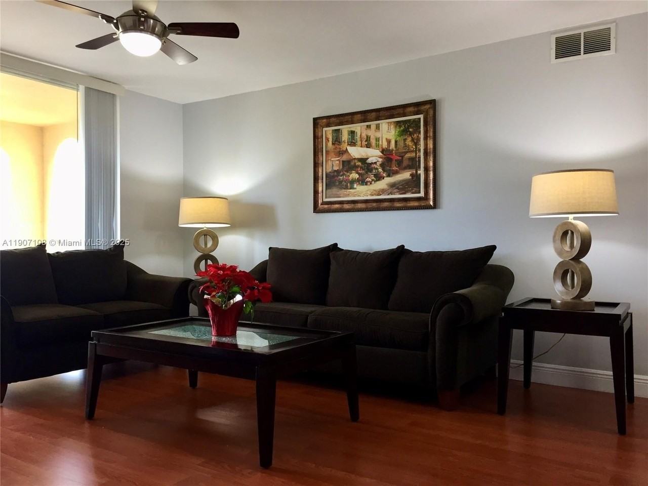 19555 E Country Club Dr #8607