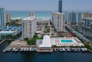 1965 S Ocean Dr #11P - Photo 1 of 1