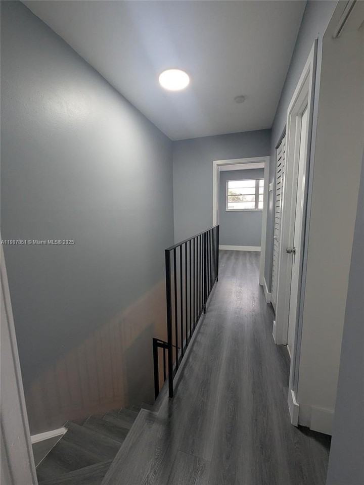 15018 Sw 80th Ter #907 - Photo 6 of 16