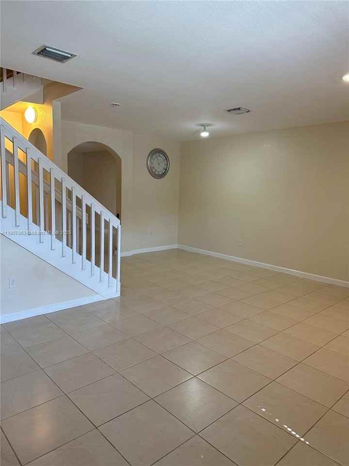 9336 W 33rd Ave #9336 - Photo 3 of 29