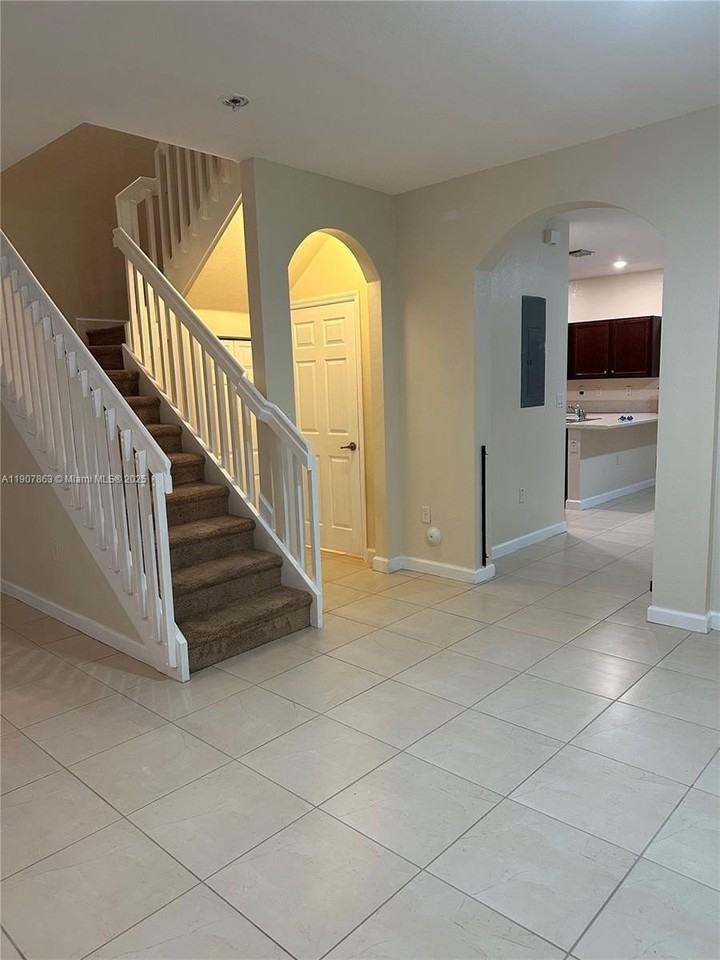 9336 W 33rd Ave #9336 - Photo 6 of 29