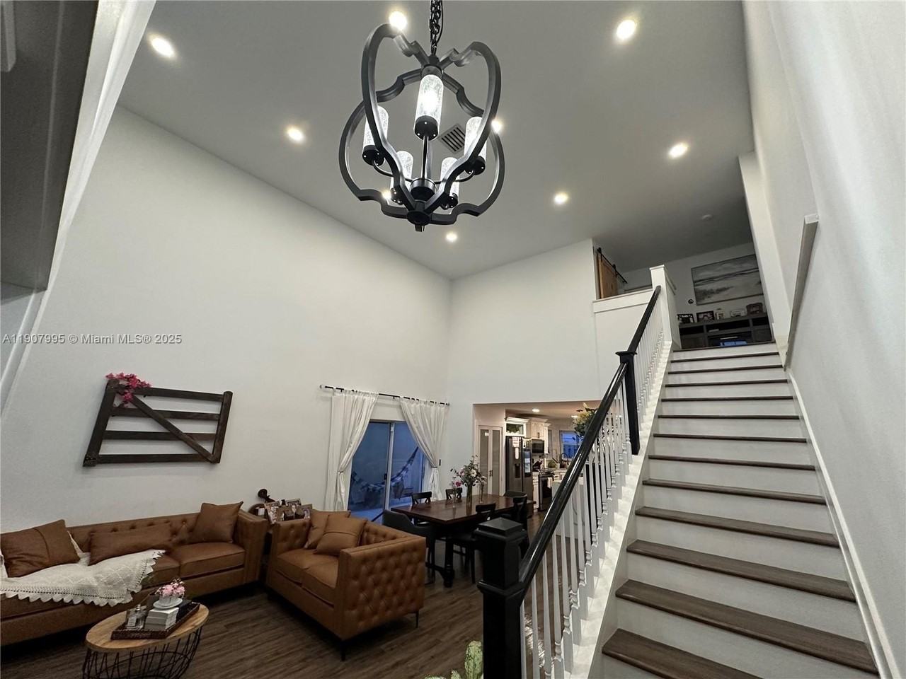 5478 Nw 45th Way - Photo 5 of 33