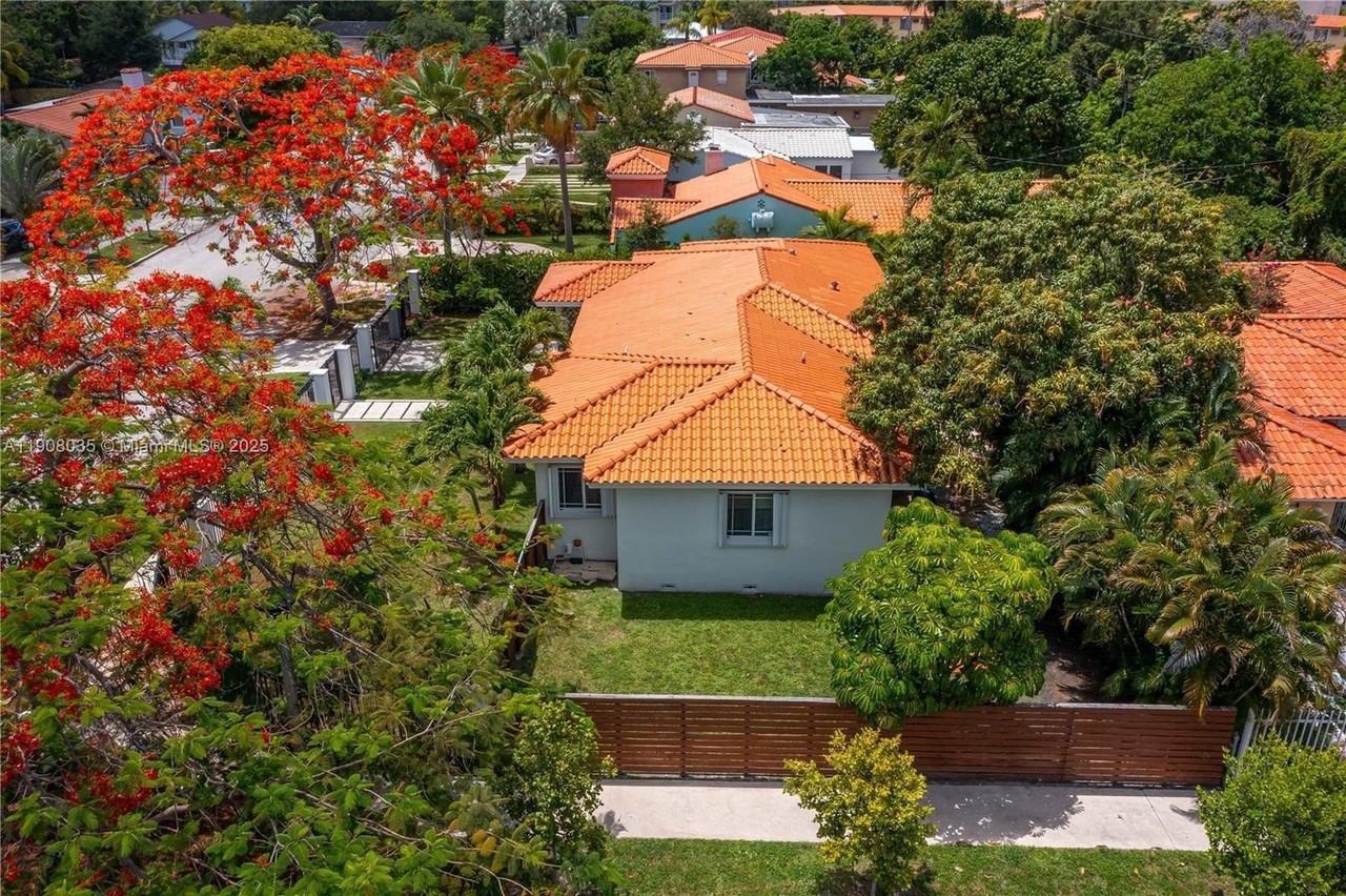 501 Sw 19th Rd #0 - Photo 5 of 50