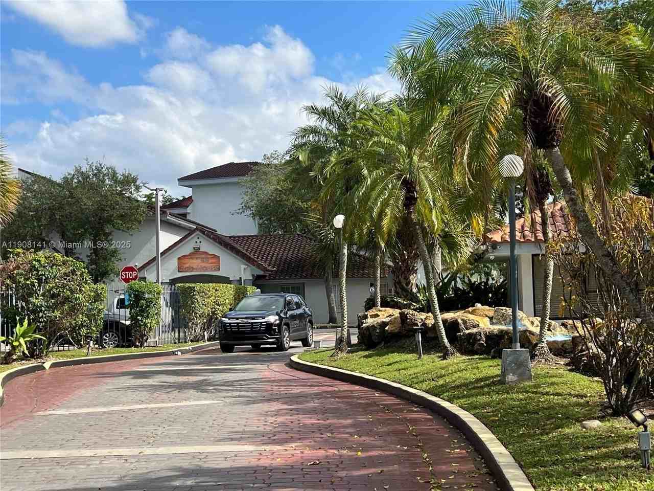 8205 Sw 152nd Ave #F410