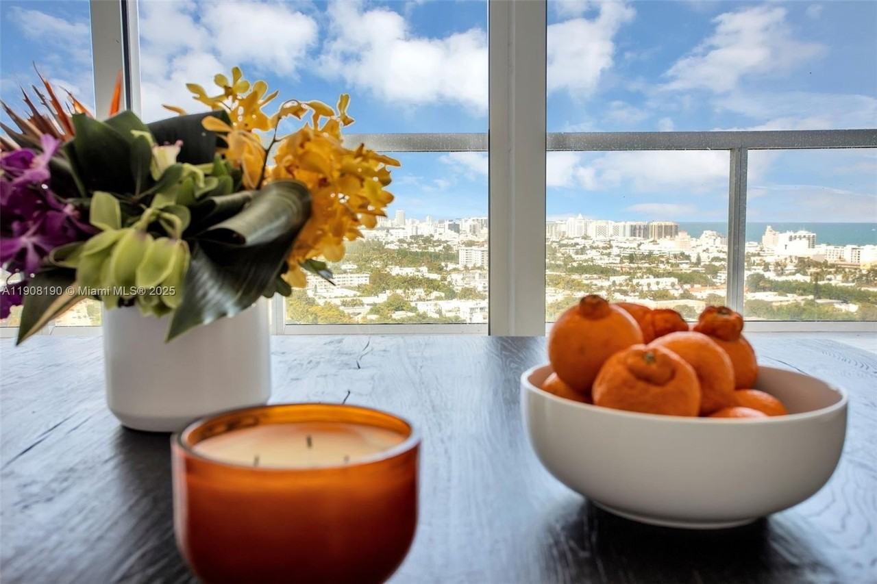 450 Alton Road #2110 - Photo 3 of 33