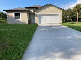 featured image of 2013 Odessa Cir #1
