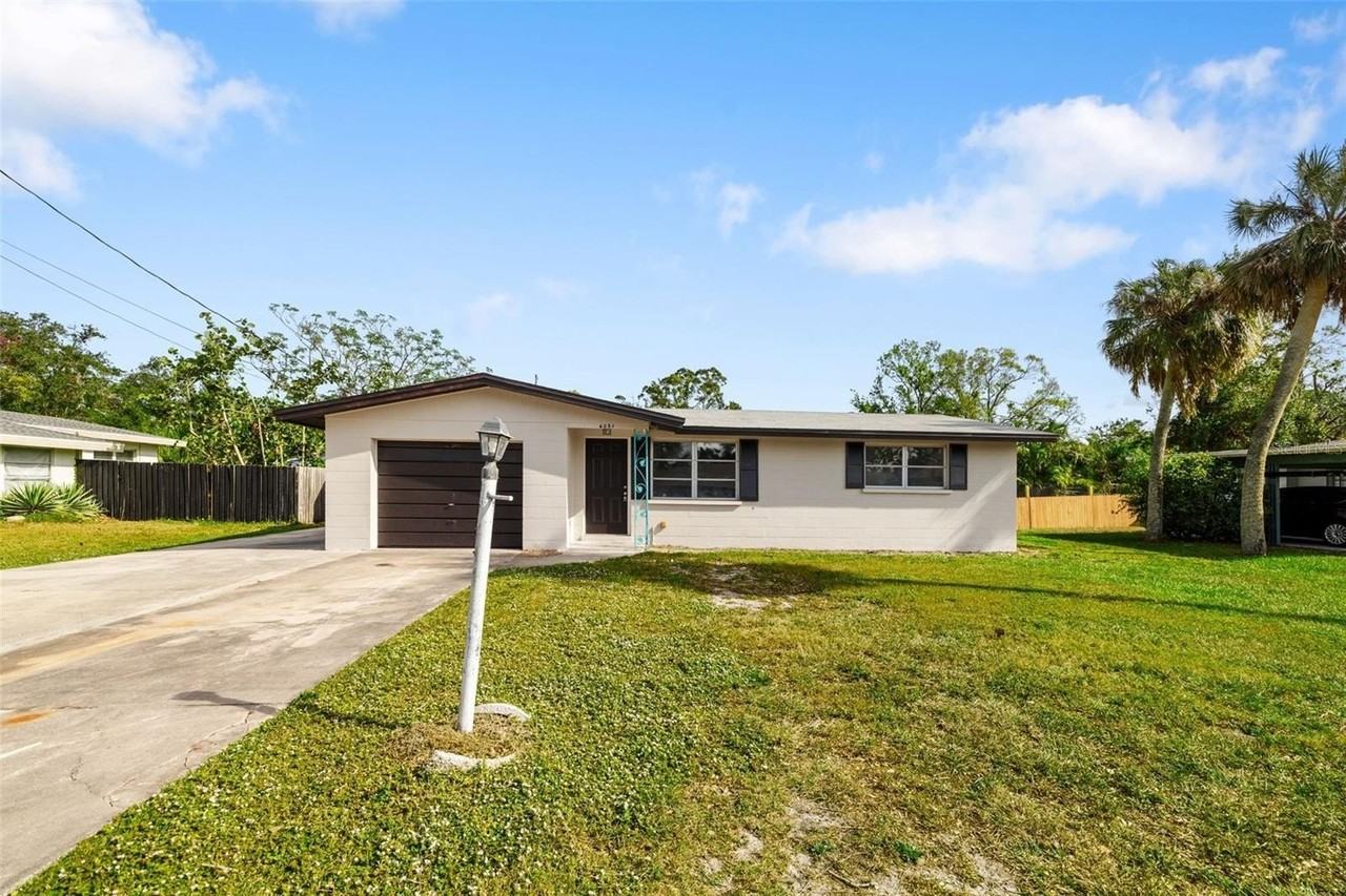 6051 Carlton Avenue - Photo 3 of 26