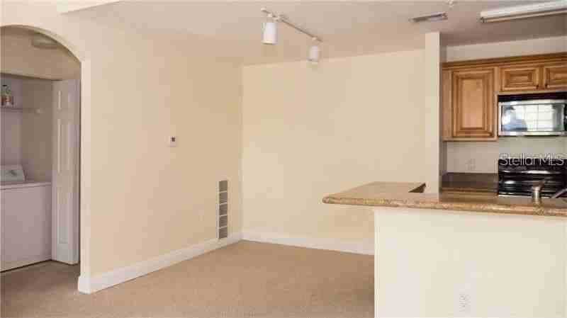 7428 Vista Way #202 - Photo 6 of 20