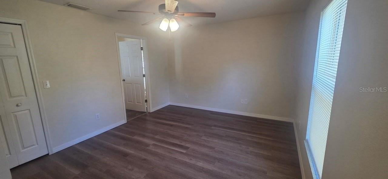 10 Whittlesey Ln - Photo 4 of 9