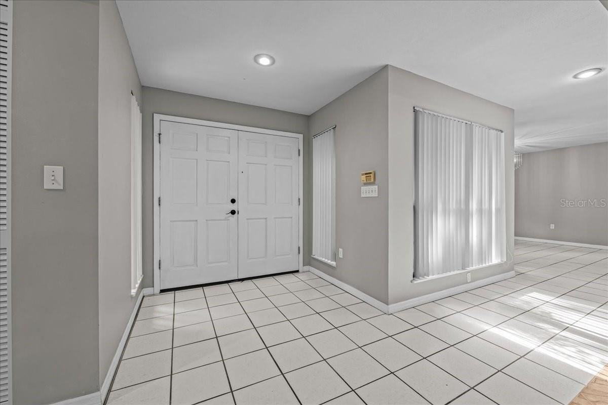 1326 Nw 57th St - Photo 5 of 50