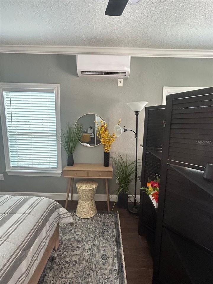 315 Nw 4th Pl - Photo 5 of 7