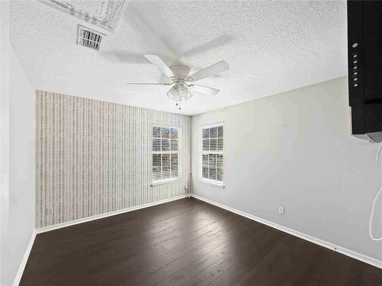 123 Celebration Blvd #B - Photo 5 of 14