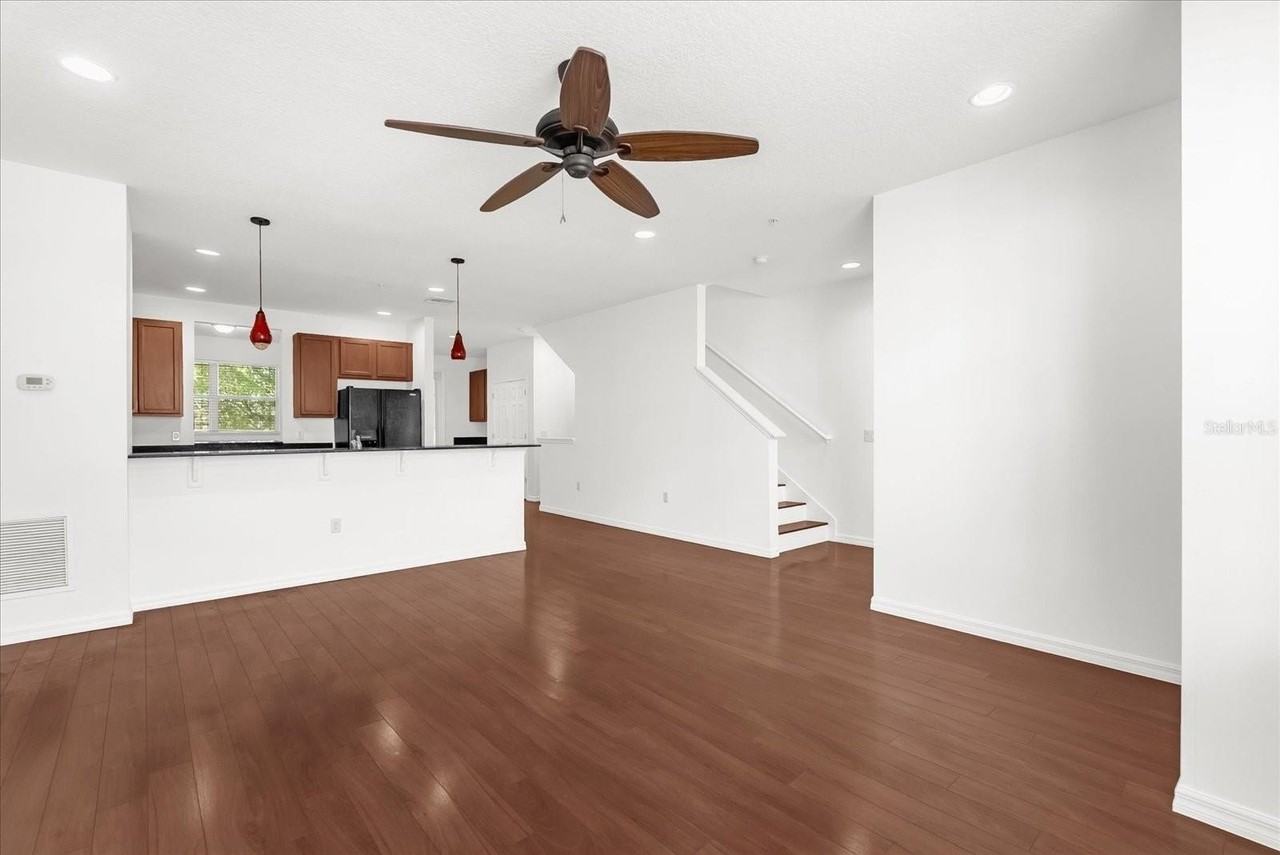 655 Pensacola Lane - Photo 5 of 36