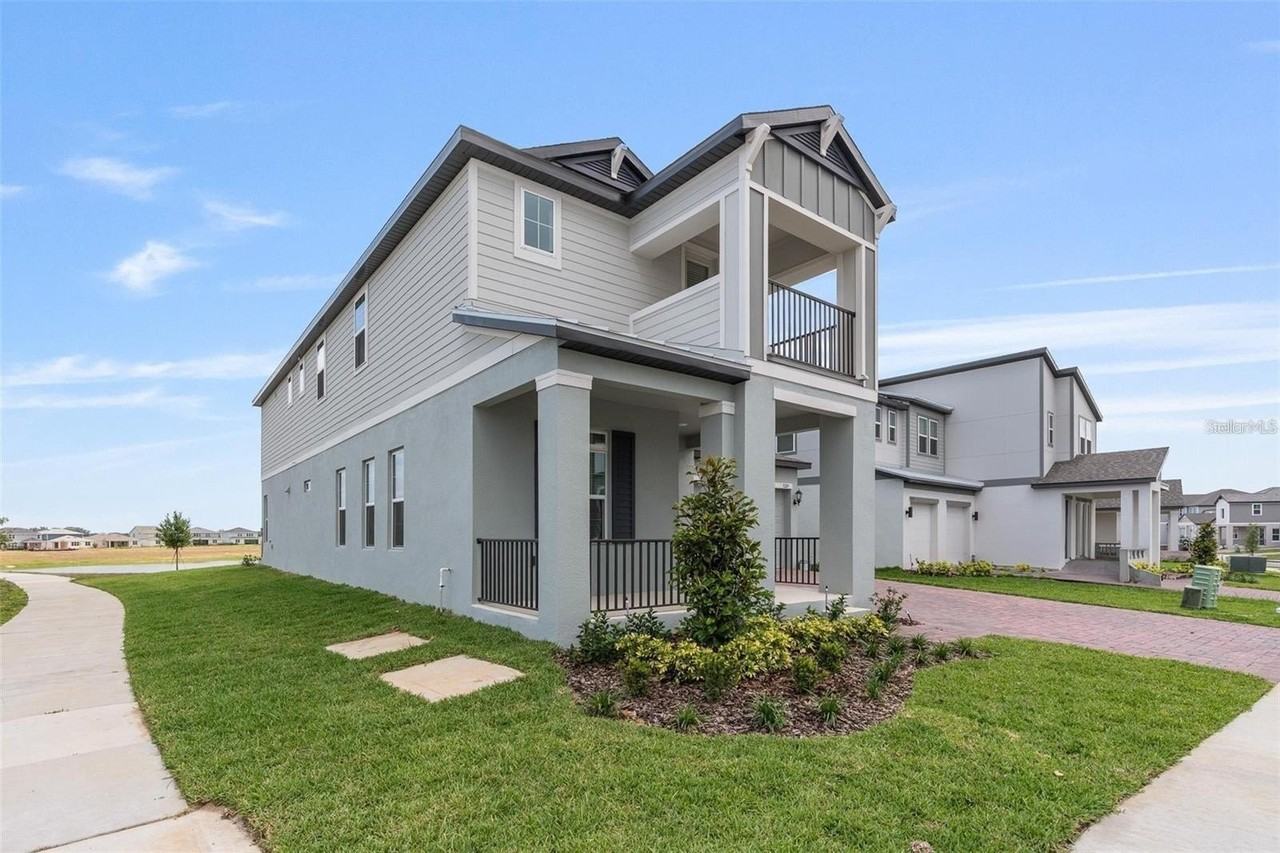 5229 Citrus Leaf Boulevard - Photo 3 of 50