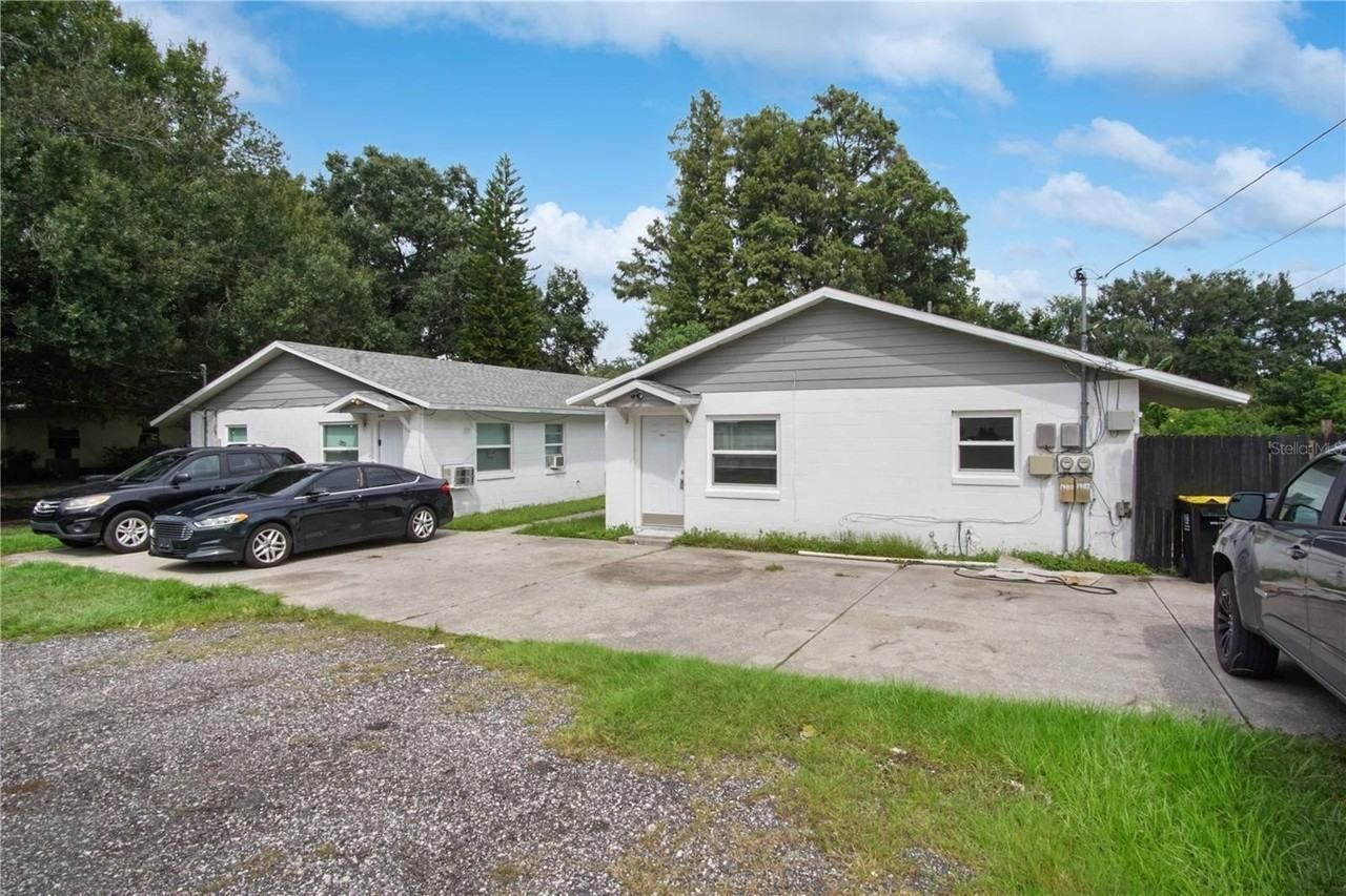 1480 32nd St Nw - Photo 2 of 13