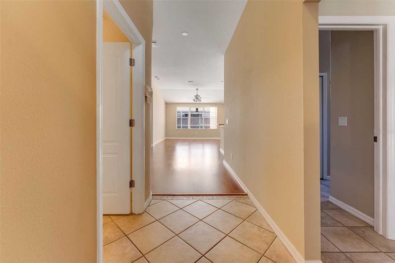 1442 Lake Shore Ranch Dr - Photo 6 of 38