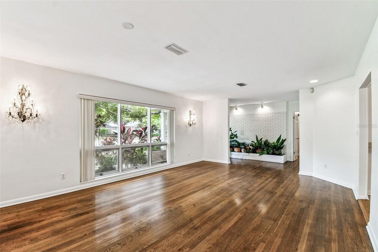 4508 Henderson Blvd - Photo 5 of 24