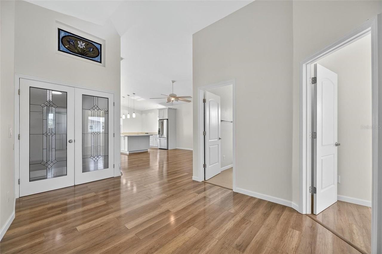 775 182nd Avenue East - Photo 5 of 39